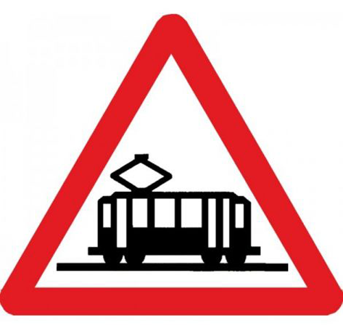 Señal vertical de advertencia de peligro por la proximidad de cruce de tranvía